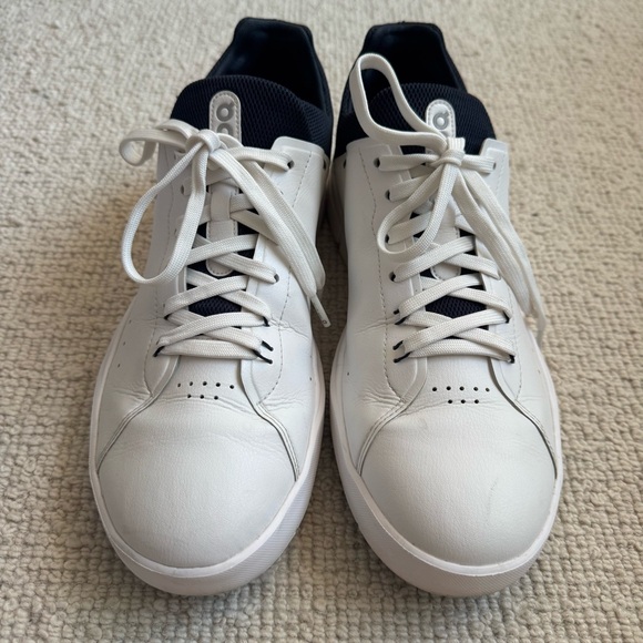 On Running Men's | The Roger Sneakers White Midnight Blue ~ US 11 - Picture 8 of 9